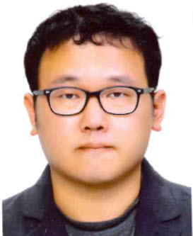 이성민 선생님 사진